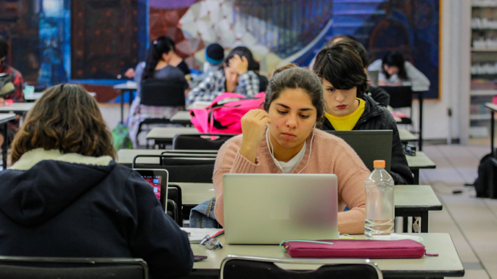 NUEVAS ACCIONES A FAVOR DE LAS UNIVERSITARIAS