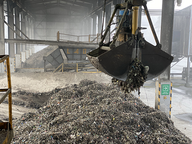 COMPAÑÍA NEUTRALIZA LA TOTALIDAD DEL PLÁSTICO EQUIVALENTE DE SUS RESIDUOS POSCONSUMO COMPAÑÍA NEUTRALIZA LA TOTALIDAD DEL PLÁSTICO EQUIVALENTE DE SUS RESIDUOS POSCONSUMO