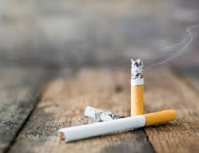 AFECTA EL CIGARRO HASTA A QUIENES NO SON FUMADORES