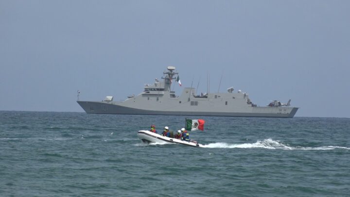 EL BUQUE ARM “JUÁREZ” ARRIBÓ AL PUERTO DE MANZANILLO, COLIMA