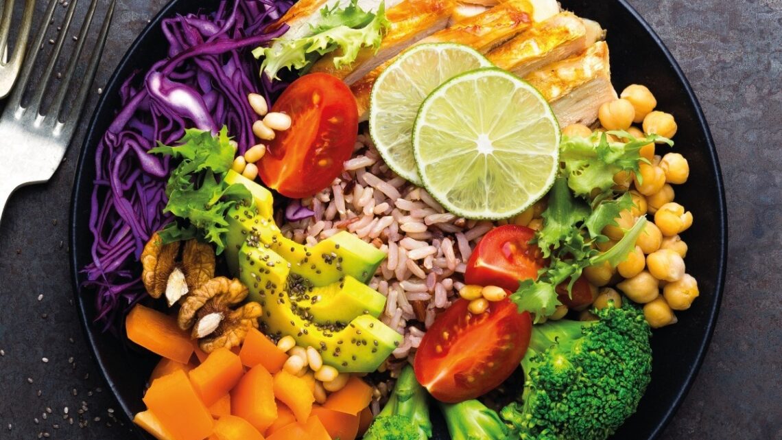 20 AÑOS SIN CONSUMIR ALIMENTOS RICOS EN NUTRIENTES 20 AÑOS SIN CONSUMIR ALIMENTOS RICOS EN NUTRIENTES