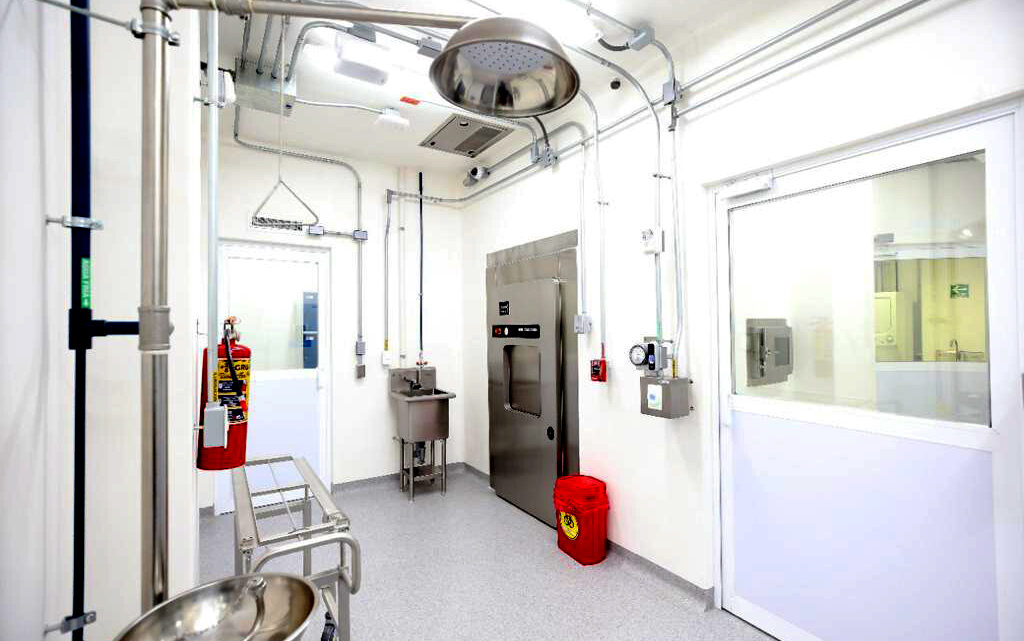 PRIMER LABORATORIO NACIONAL DE VACUNOLOGÍA Y VIRUS TROPICALES EN MÉXICO PRIMER LABORATORIO NACIONAL DE VACUNOLOGÍA Y VIRUS TROPICALES EN MÉXICO