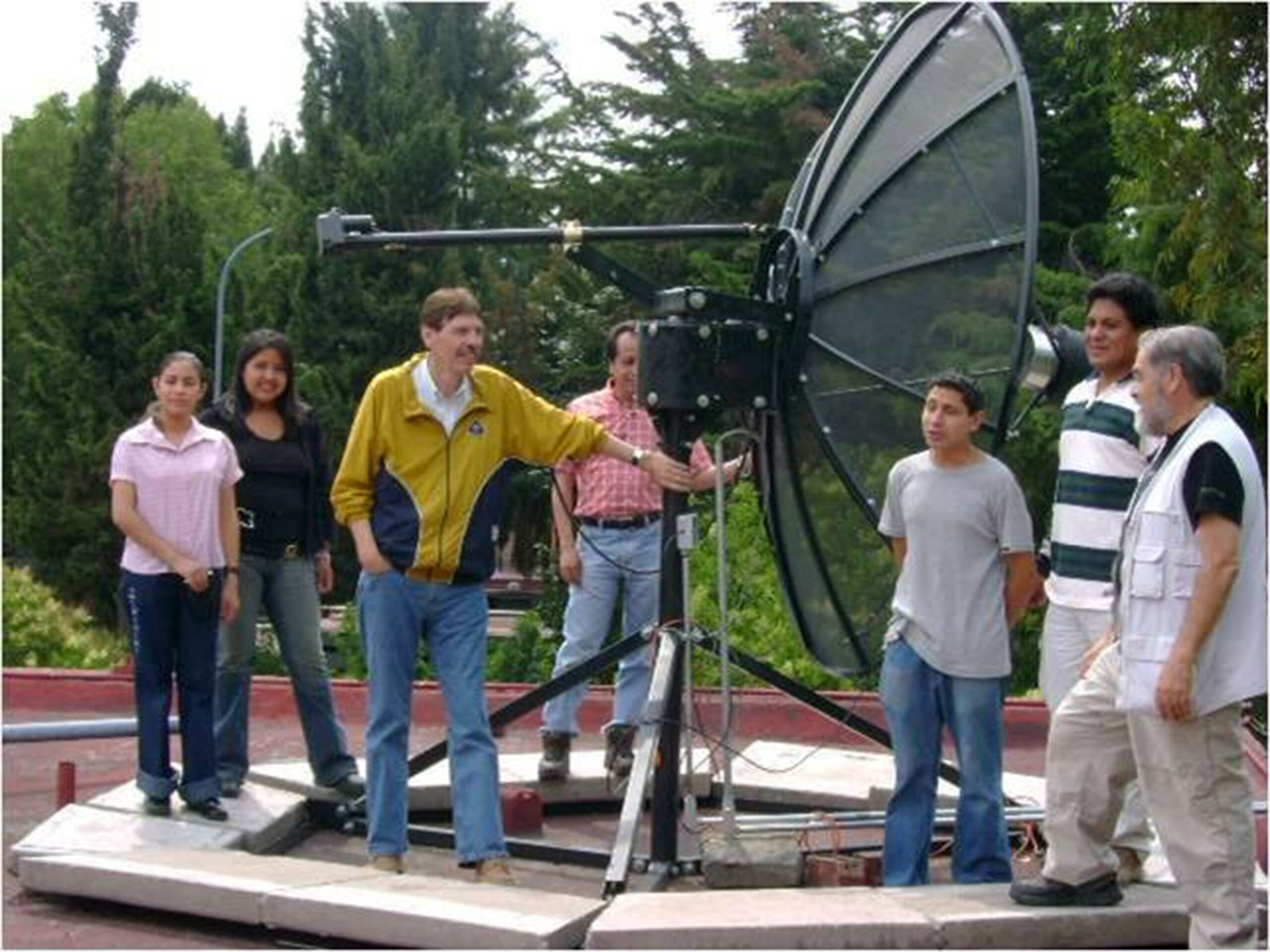 MOTIVAN EL GUSTO POR LA CIENCIA CON LA RED MEXICANA DE RADIOTELESCOPIOS