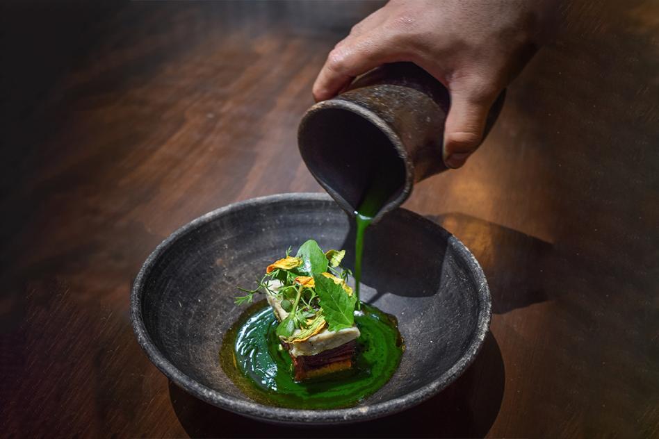 CUATRO MEXICANOS ENTRE LOS FINALISTAS DEL CONCURSO S. PELLEGRINO YOUNG CHEF ACADEMY 2022-23 CUATRO MEXICANOS ENTRE LOS FINALISTAS DEL CONCURSO S. PELLEGRINO YOUNG CHEF ACADEMY 2022-23