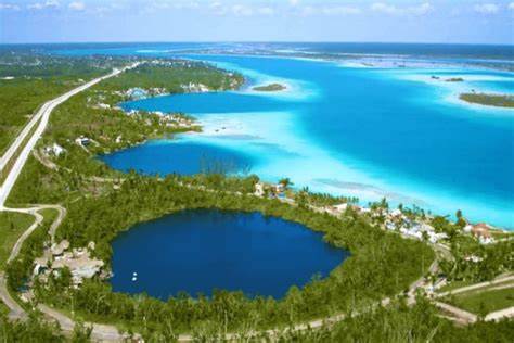 TURISMO EN EL PUEBLO MÁGICO DE BACALAR