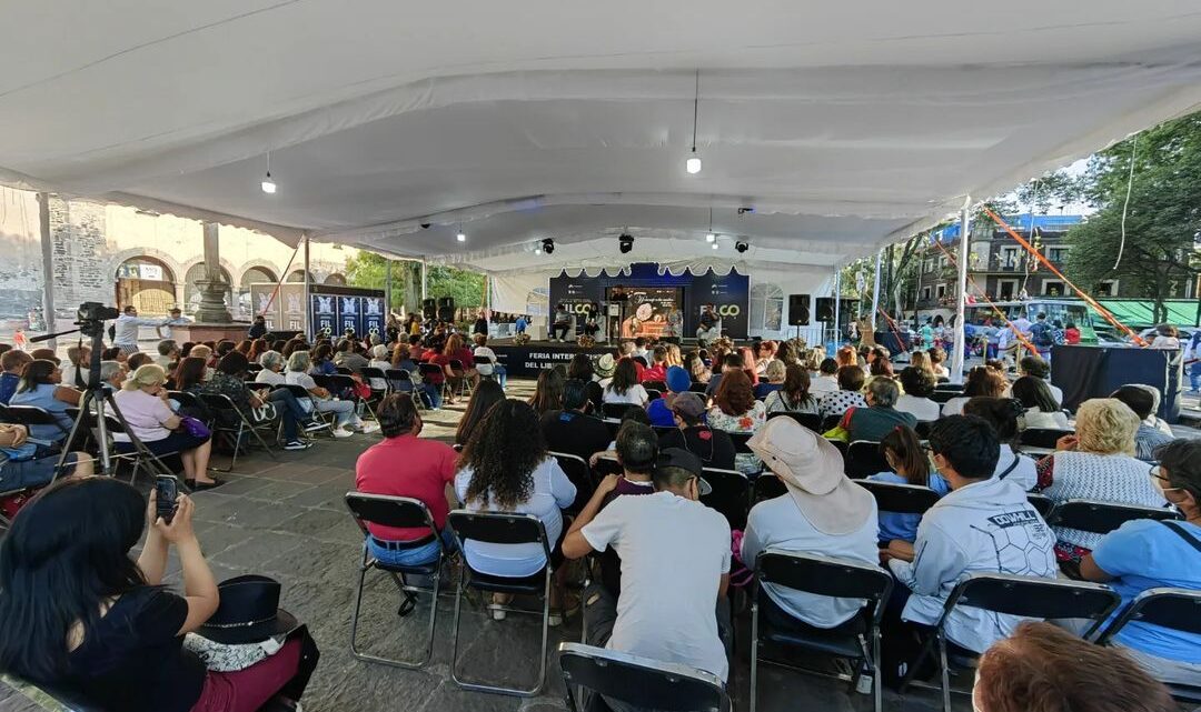 ARTE Y LETRAS EN LA FERIA INTERNACIONAL DEL LIBRO EN COYOACÁN ARTE Y LETRAS EN LA FERIA INTERNACIONAL DEL LIBRO EN COYOACÁN