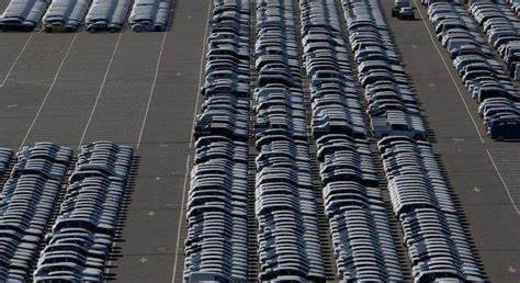 REGISTRO ADMINISTRATIVO DE LA INDUSTRIA AUTOMOTRIZ DE VEHÍCULOS LIGEROS, DICIEMBRE 2022 REGISTRO ADMINISTRATIVO DE LA INDUSTRIA AUTOMOTRIZ DE VEHÍCULOS LIGEROS, DICIEMBRE 2022