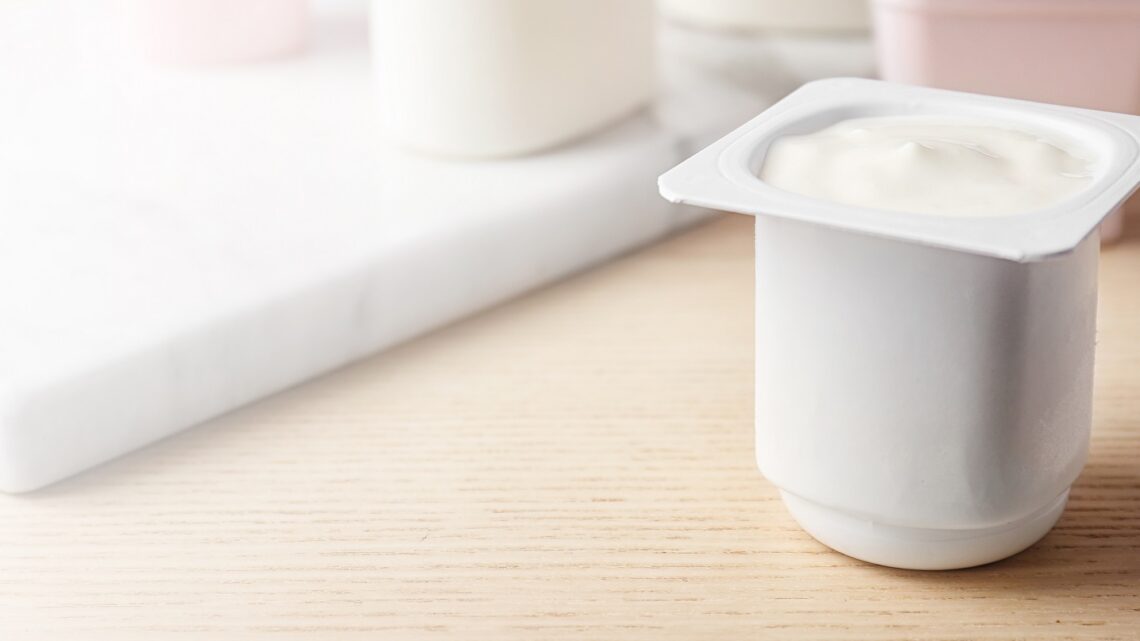 CONSUMIR DE MANERA SEGURA EL YOGURT UNA VEZ QUE CADUCA CONSUMIR DE MANERA SEGURA EL YOGURT UNA VEZ QUE CADUCA