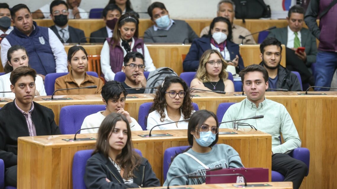 83 ESTUDIANTES ENTRE NACIONALES Y EXTRANJEROS REALIZARÁN ESTANCIAS ACADÉMICAS 83 ESTUDIANTES ENTRE NACIONALES Y EXTRANJEROS REALIZARÁN ESTANCIAS ACADÉMICAS