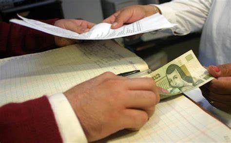 ERRADICAN RED INTERNA DE CORRUPCIÓN; DESTITUYE 11 FUNCIONARIOS