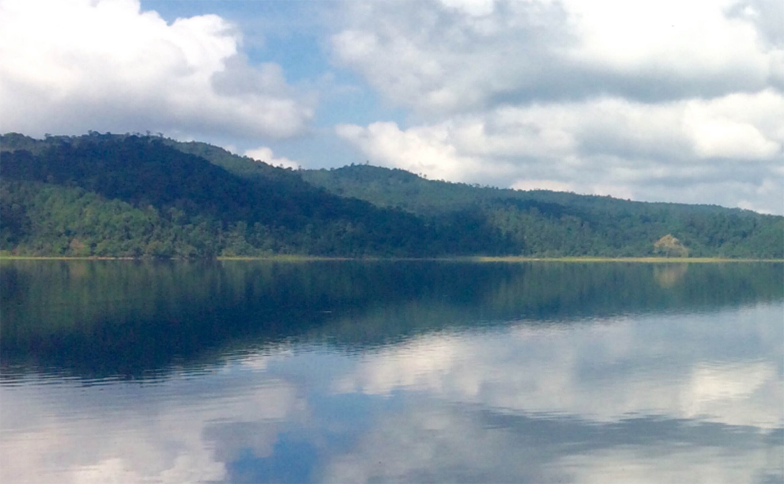 LAGUNAS DE MONTEBELLO PIERDEN SU COLOR AZUL CRISTALINO, POR LA ACTIVIDAD HUMANA