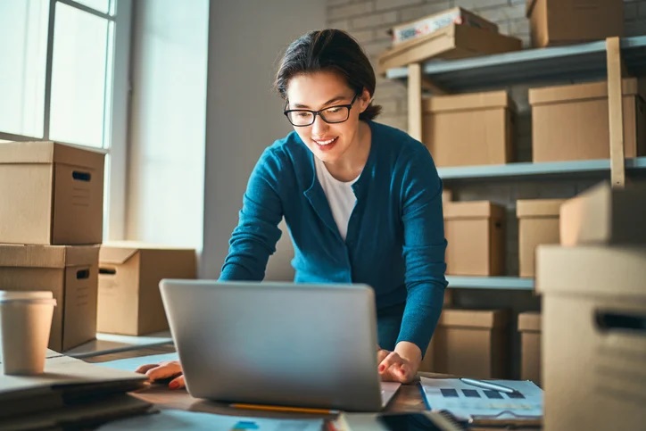¿CÓMO OPTIMIZAR EL FUNCIONAMIENTO DE LA ÚLTIMA MILLA DE UNA DARK STORE?
