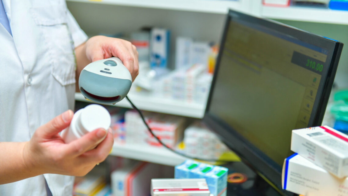 EL CÓDIGO DE BARRAS, ALIADO CONTRA LA FALSIFICACIÓN DE MEDICAMENTOS EL CÓDIGO DE BARRAS, ALIADO CONTRA LA FALSIFICACIÓN DE MEDICAMENTOS