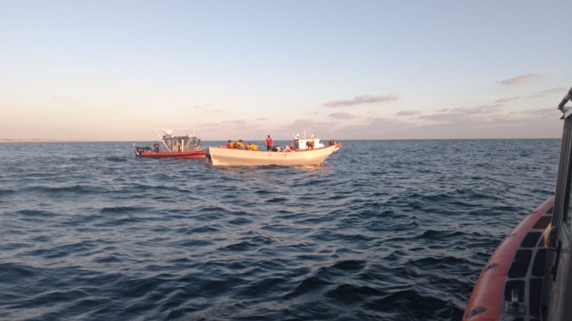 ASEGURAN APROXIMADAMENTE TRES TONELADAS DE CLORHIDRATO FRENTE A LAS COSTAS DE ACAPULCO, GUERRERO