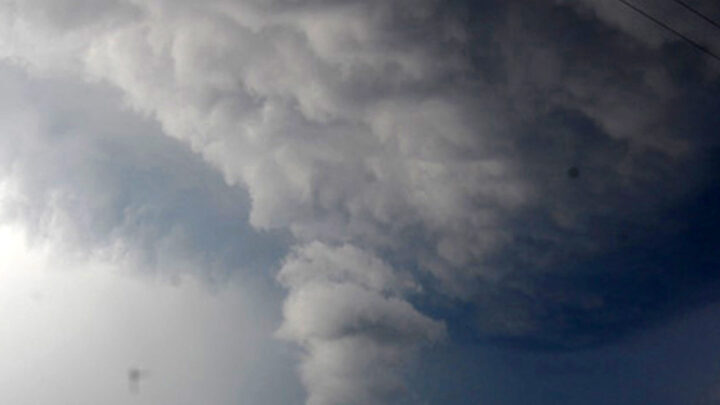 SE NECESITAN NUBES PARA ESTIMULAR ARTIFICIALMENTE LA LLUVIA