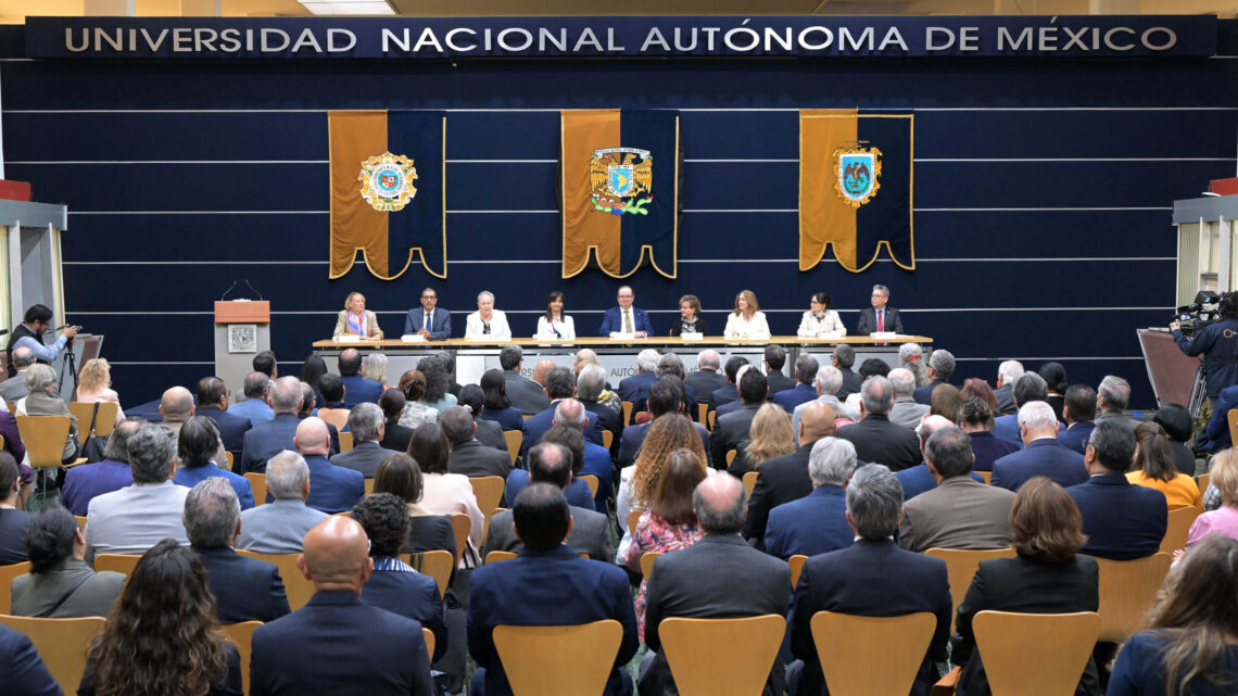 LA AUTONOMÍA NO ES UN PRIVILEGIO, ES UNA RESPONSABILIDAD CON EL PAÍS LA AUTONOMÍA NO ES UN PRIVILEGIO, ES UNA RESPONSABILIDAD CON EL PAÍS