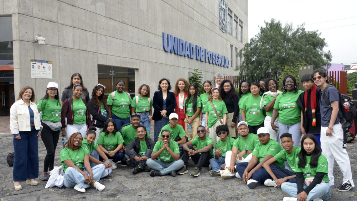 ATRAE EL TRABAJO CIENTÍFICO DE LA MÁXIMA CASA DE ESTUDIOS A ESTUDIANTES Y DOCENTES DE COLOMBIA ATRAE EL TRABAJO CIENTÍFICO DE LA MÁXIMA CASA DE ESTUDIOS A ESTUDIANTES Y DOCENTES DE COLOMBIA