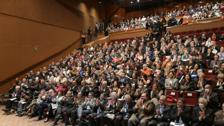 A APOYAR LA AMPLIACIÓN DE LA OFERTA EN EDUCACIÓN SUPERIOR