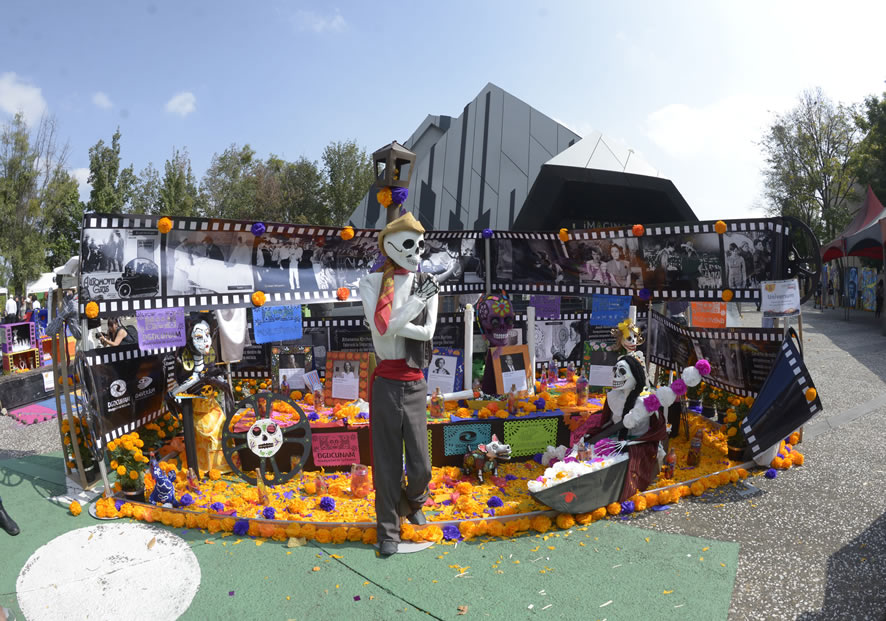 PERSONAJES DE LA ÉPOCA DE ORO DEL CINE MEXICANO, EN LA MEGAOFRENDA 2024 PERSONAJES DE LA ÉPOCA DE ORO DEL CINE MEXICANO, EN LA MEGAOFRENDA 2024
