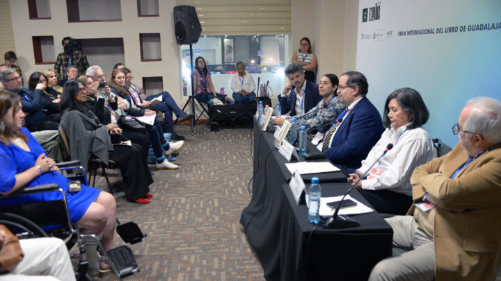 ANALIZA LA RECONSTRUCCIÓN NACIONAL, TRAS LA REVOLUCIÓN MEXICANA