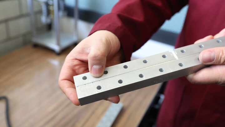 DESARROLLA ELECTRODOS PARA AMINORAR SIGNOS EN PACIENTES CON PARKINSON
