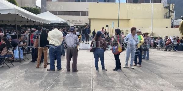 CONJUNTAR SALUD PÚBLICA Y ATENCIÓN MÉDICA, PARA EL AVANCE DEL SISTEMA DE SALUD