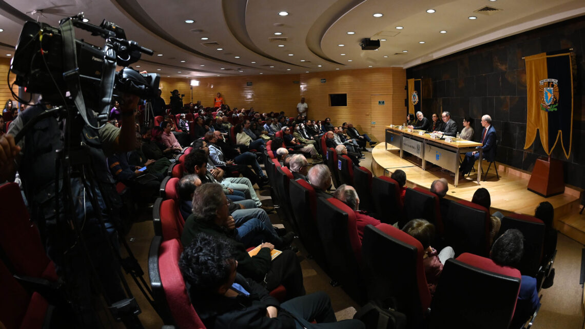 “QUANTUM@UNAM 100 AÑOS DE LA REVOLUCIÓN CUÁNTICA QUE CAMBIÓ NUESTRAS VIDAS”