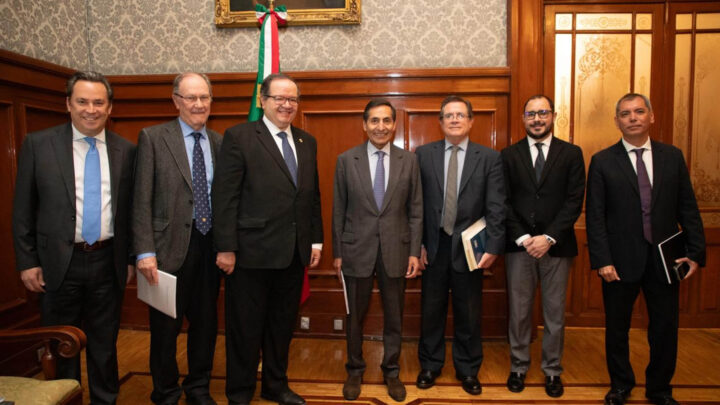 ENTREGA A LA SECRETARÍA DE HACIENDA CONTRIBUCIONES PARA LA FORMULACIÓN DEL PND 2025-2030