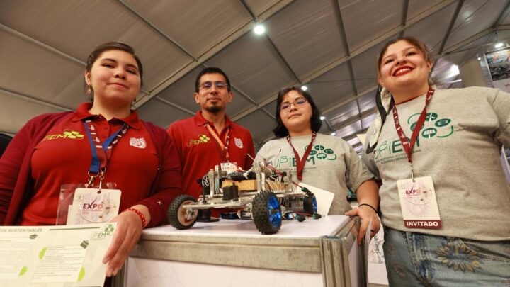 OFERTA ACADÉMICA DE NIVEL SUPERIOR EN EXPO PROFESIOGRÁFICA 2025