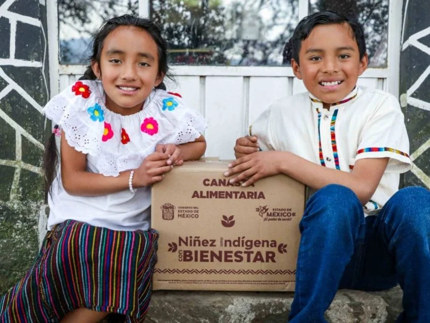 ENTREGA DE TARJETAS DEL BIENESTAR DEL PROGRAMA LA ESCUELA ES NUESTRA, A COMUNIDADES INDÍGENAS ENTREGA DE TARJETAS DEL BIENESTAR DEL PROGRAMA LA ESCUELA ES NUESTRA, A COMUNIDADES INDÍGENAS