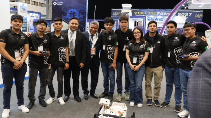 EL TRABAJO DE CONALEP EN LA INDUSTRIA AEROESPACIAL