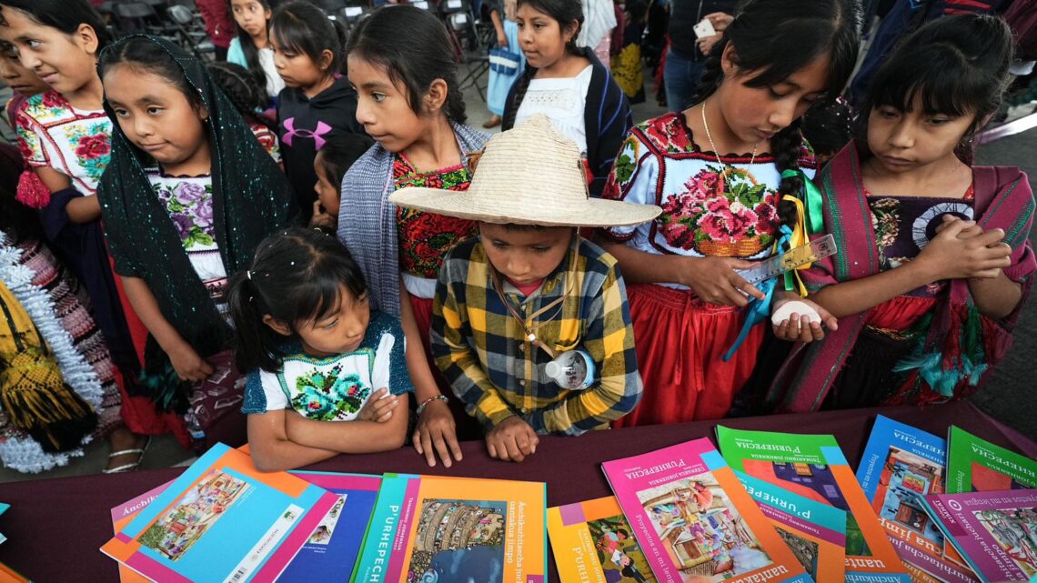 LISTA SUGERIDA DE ÚTILES ESCOLARES