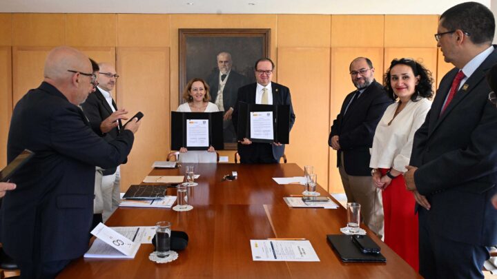 LA CIENCIA UNE A MÉXICO Y ESPAÑA