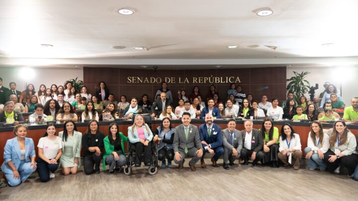 DÍA MUNDIAL DE LAS PERSONAS CON TALLA BAJA