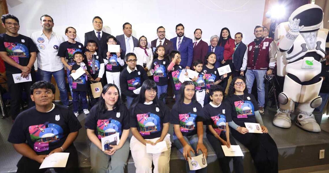 HISTÓRICO ENLACE POR RADIO CON LA ESTACIÓN ESPACIAL INTERNACIONAL